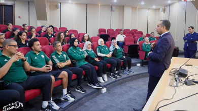 وزير الرياضة الجزائري يحفز سيدات "الخضر" قبل المشاركة في "الكان"