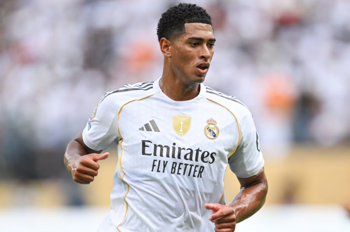 بيلينغهام يخضع لعملية جراحية وريال مدريد يكشف مدة غيابه