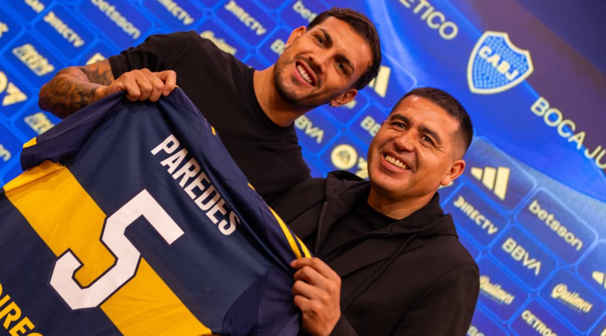 بوكا جونيورز يعلن رسميًّا عودة لياندرو باريديس بعد عقد أوروبي حافل