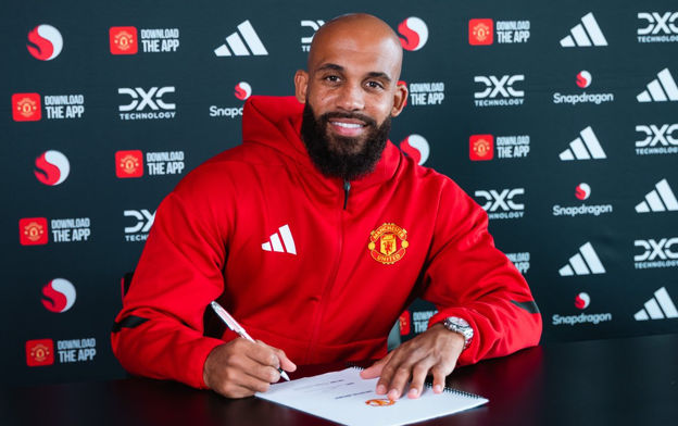 مانشستر يونايتد يضم الكاميروني برايان مبومو حتى 2030