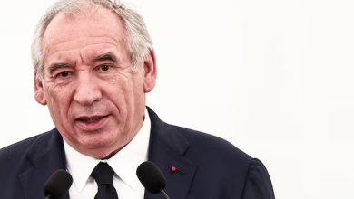 mécontentement Français gouvernement Bayrou niveau record sondages