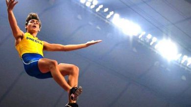 سجل البطل الأولمبي السويدي أرمان دوبلانتيـس رقمًا قياسيًا عالميًا جديدًا في القفز بالزانة، بعد أن تجاوز حاجز 6.29 متر في بطولة أقيمت بستوكهولم، محطّمًا رقمه السابق (6.28 متر).