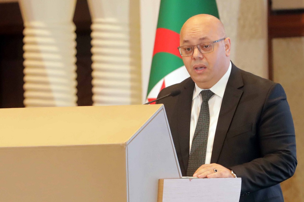 وزير المجاهدين العيد ربيقة