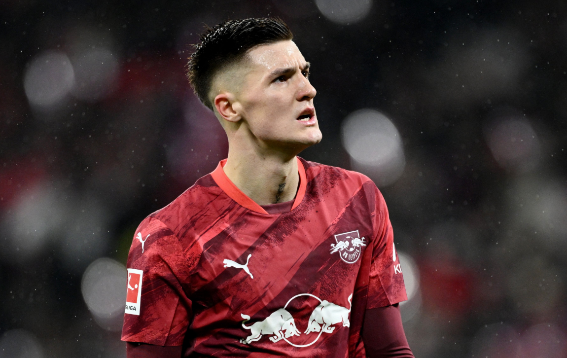 مانشستر يونايتد يحسم صفقة شيشكو