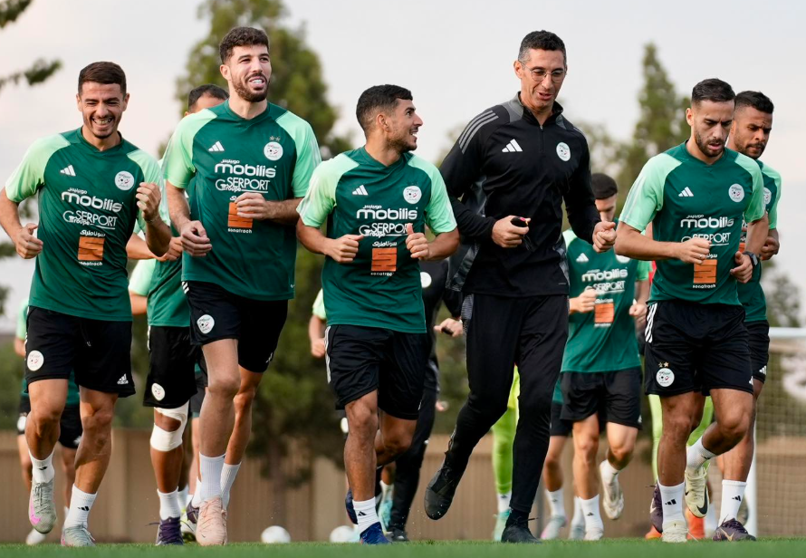 "شان 2025"| منتخب الجزائر في المركز الثاني مؤقتاً قبل مواجهة غينيا هذا الجمعة