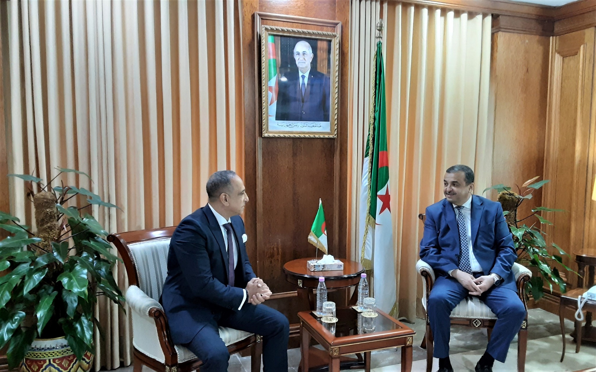 الطرفان ناقشا فرص الشراكة في مجالات استكشاف وتطوير حقول النفط والغاز