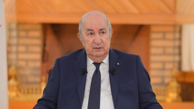 الرئيس الجزائري يجري لقاءه الدوري مع ممثلي الصحافة الوطنية