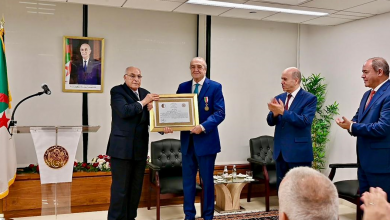 سفير الجزائر بالأمم المتحدة يُوشّح بوسام بدرجة عشير من مصف الاستحقاق الوطني