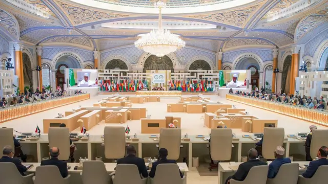 القمة العربية الإسلامية -أرشيفية-