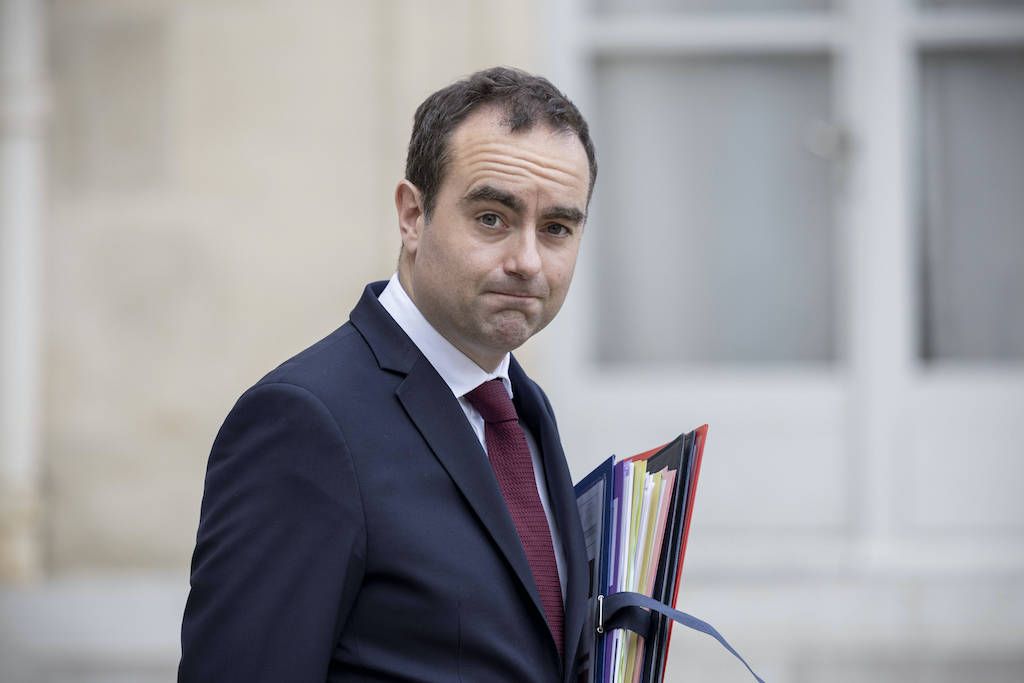 رئيس الوزراء الفرنسي سيباستيان لوكورنو