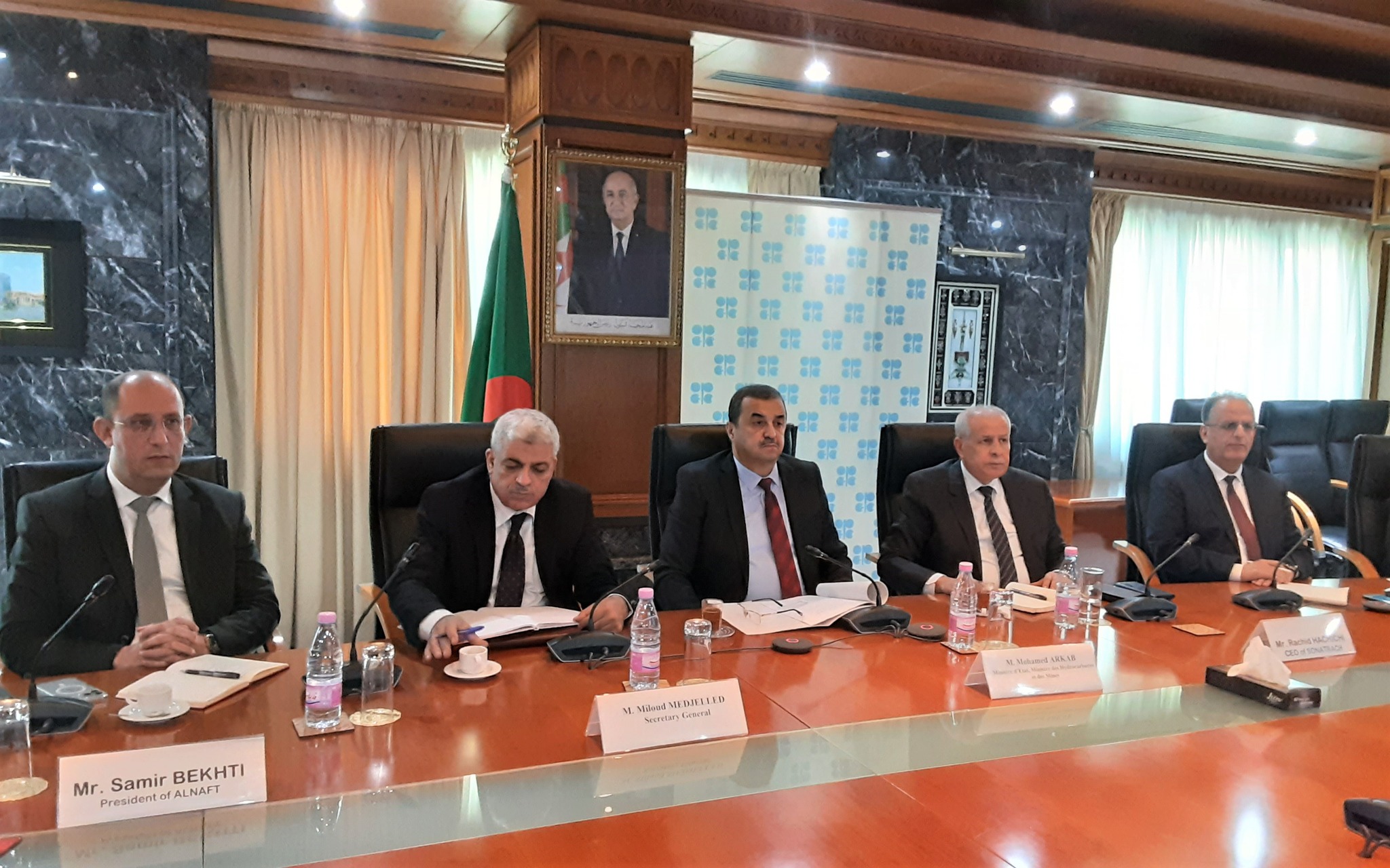 الجزائر ترفع إنتاج النفط