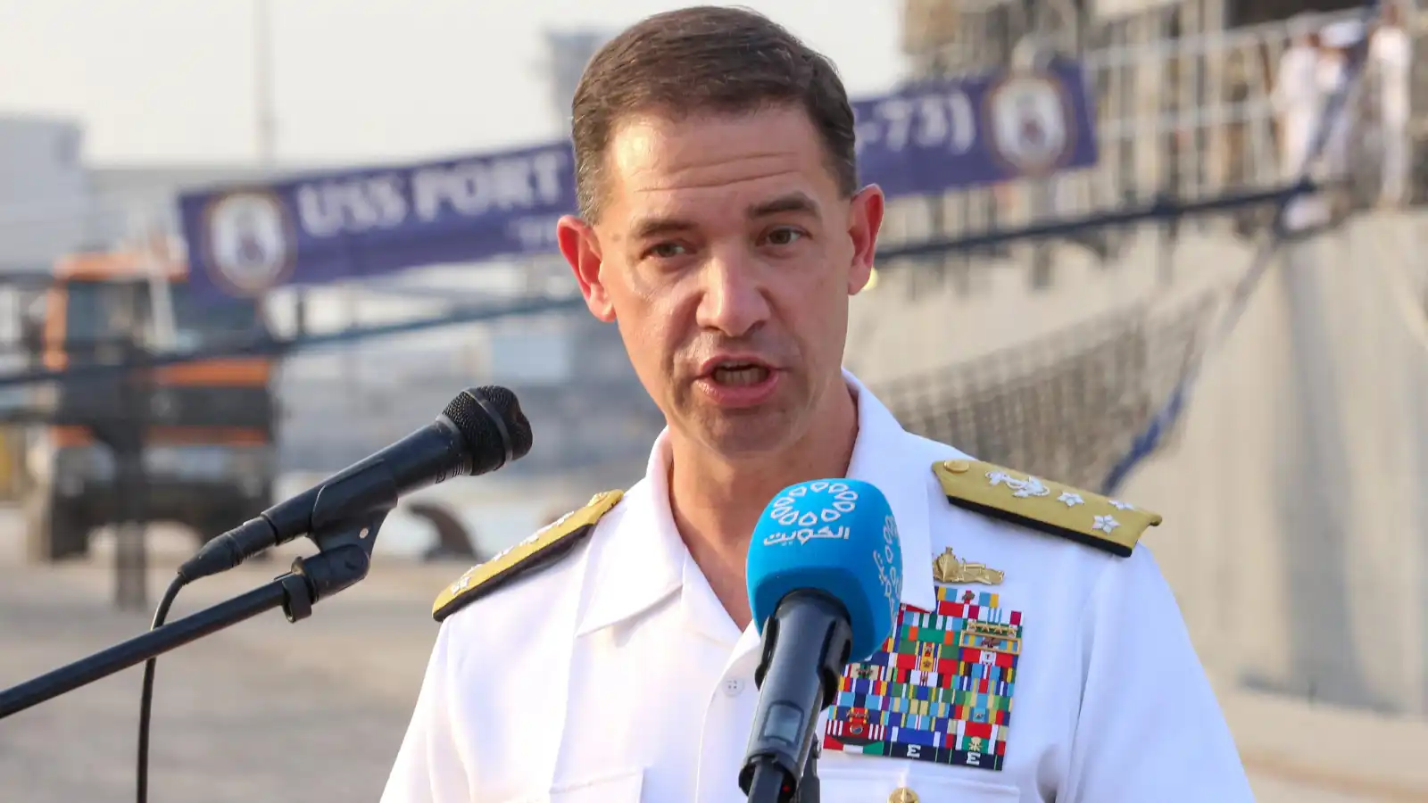 قائد القيادة المركزية الأمريكية (سنتكوم) الأدميرال براد كوبر