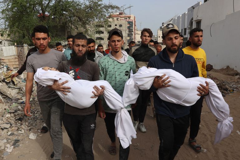Les corps de nombreux martyrs ont été retirés à Gaza, et les raids de l’occupation n’ont pas cessé