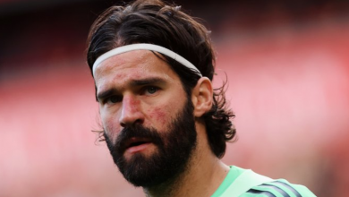 أليسون بيكر