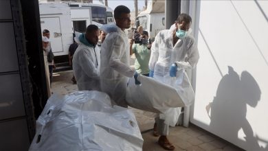 تسليم دفعة من جثامين شهداء في غزة