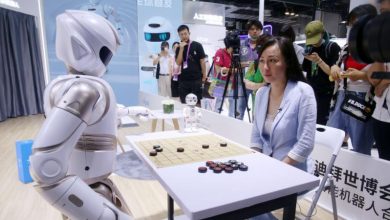 الصين تشدّد الرقابة على خدمات الذكاء الاصطناعي