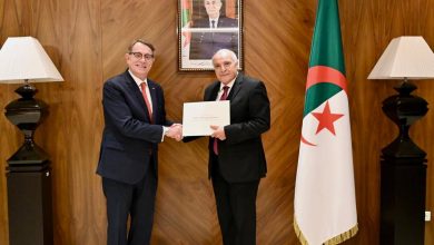 عطاف يستقبل سفير إسبانيا الجديد لدى الجزائر