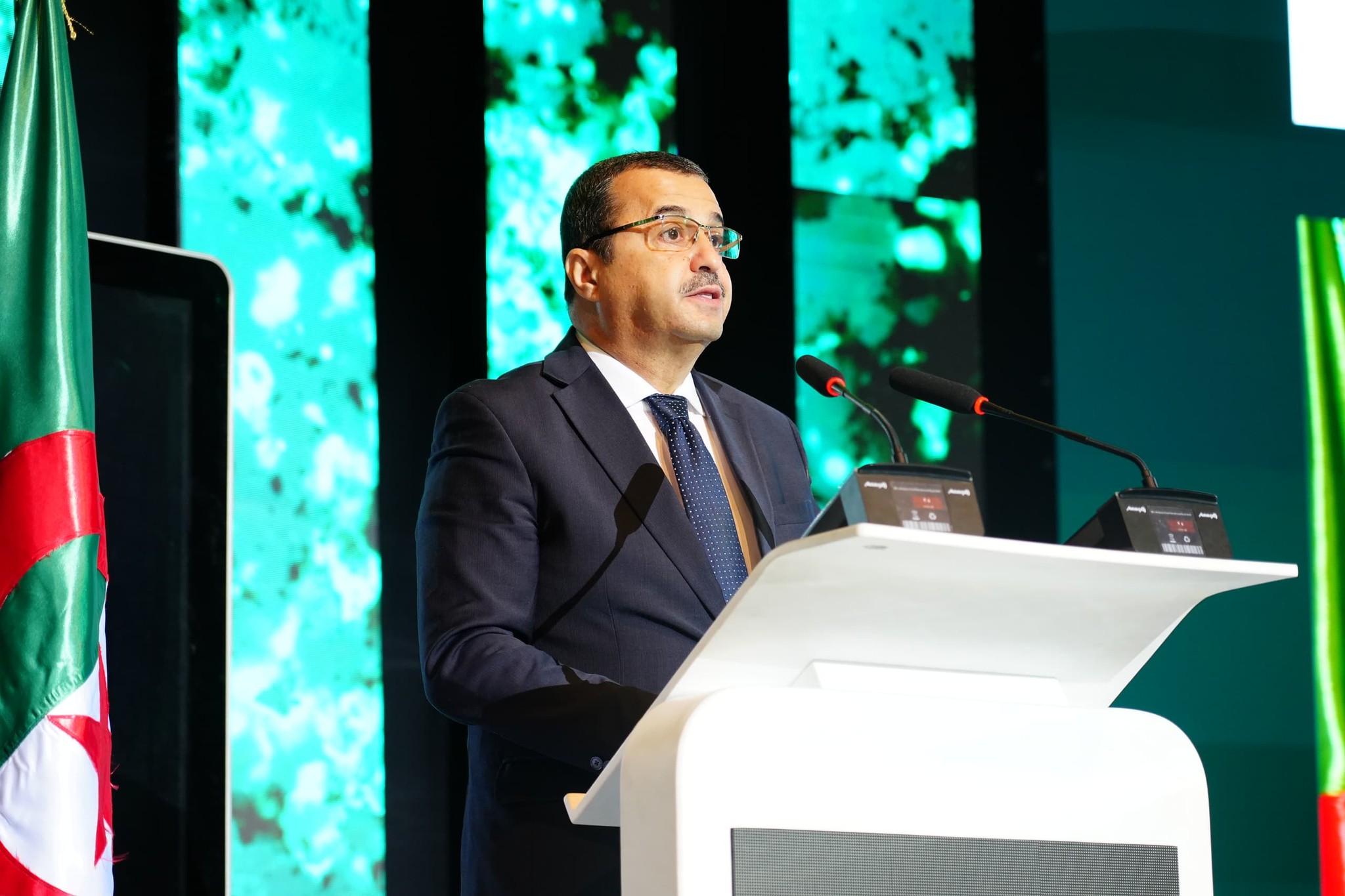 Le ministre d’État, ministre algérien de l’Énergie, des Mines et des Hydrocarbures, Mohamed Arkab