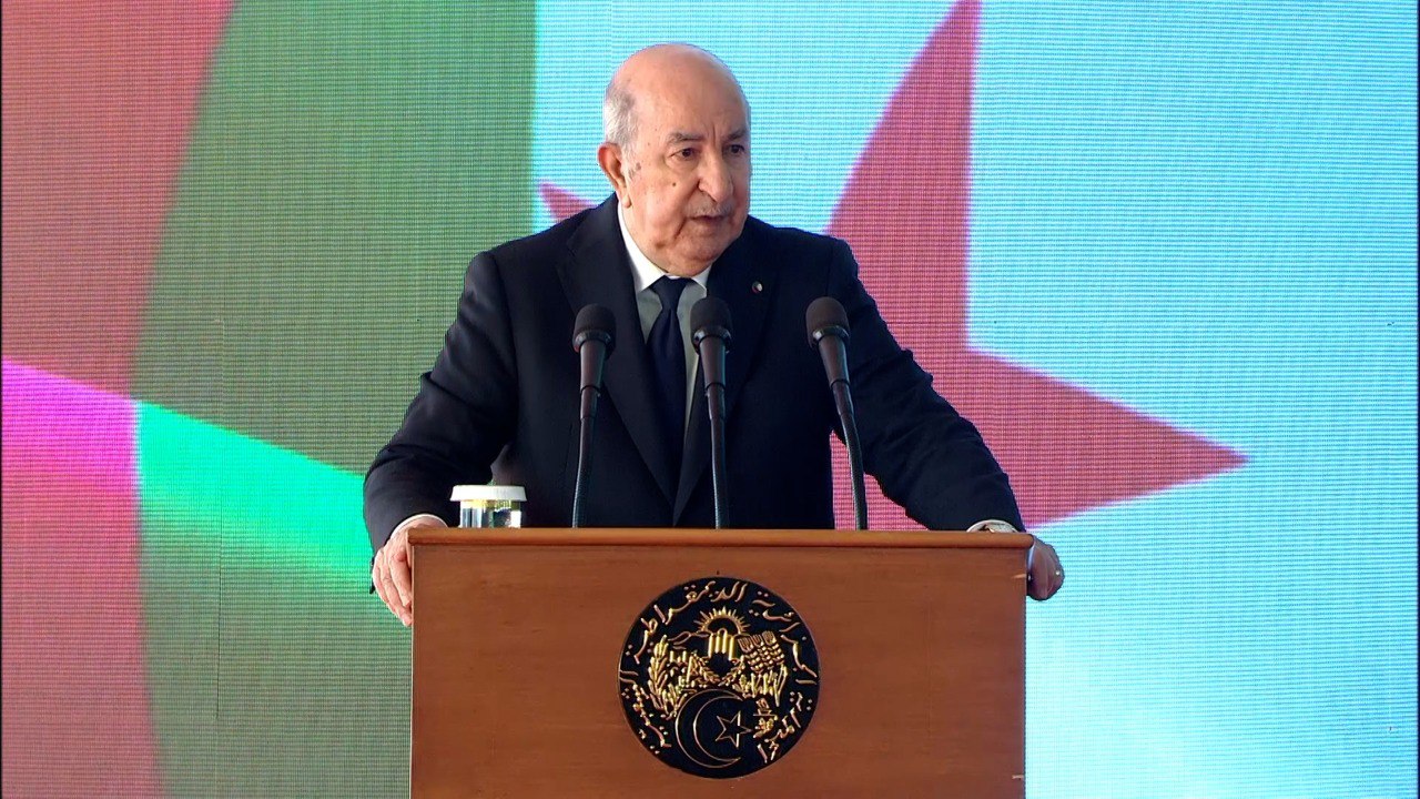 الرئيس الجزائري عبد المجيد تبون