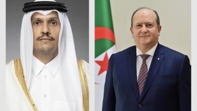 مكالمة هاتفية بين الوزير الأول الجزائري والشيخ محمد بن عبد الرحمن بن جاسم آل ثاني، رئيس مجلس الوزراء وزير الخارجية لدولة قطر