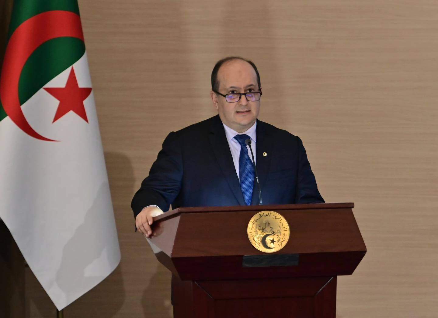 الوزير الأول الجزائري سيفي غريب