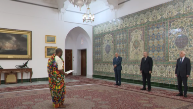 الرئيس الجزائري يتلقى أوراق اعتماد سفير غانا