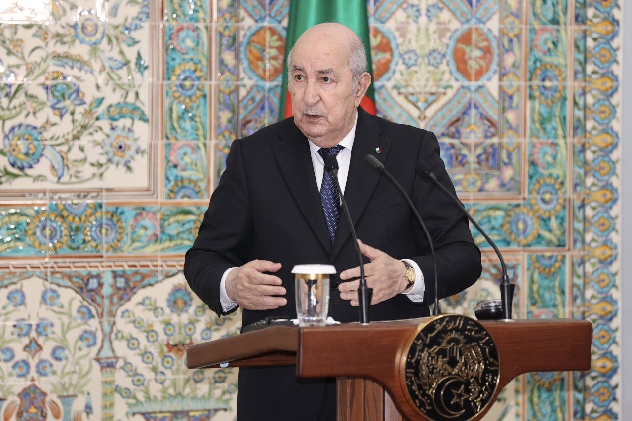 الرئيس الجزائري يدعو إلى تكثيف الجهود الدولية للتوصل لحل دائم يضمن حقوق الشعب الفلسطيني