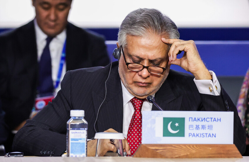 وزير خارجية باكستان إسحاق دار