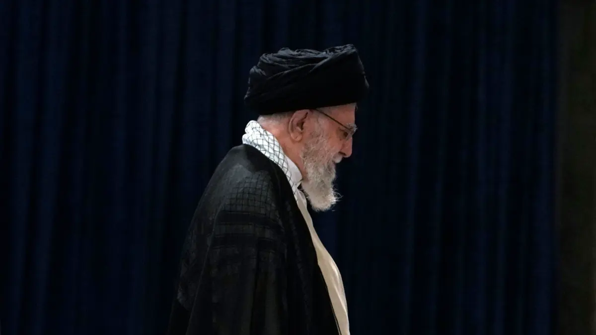 اغتيال المرشد الأعلى الإيراني علي خامنئي