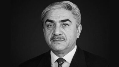 الرئيس الأسبق والمجاهد اليامين زروال