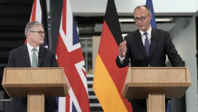 كير ستارمر وفريدريش ميرتس