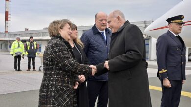 عطاف يحل بكرواتيا في زيارة رسمية