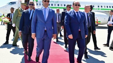 الوزير الأول الموريتاني يحلّ بالجزائر