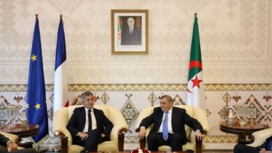 وزير العدل الجزائري يستقبل نظيره الفرنسي