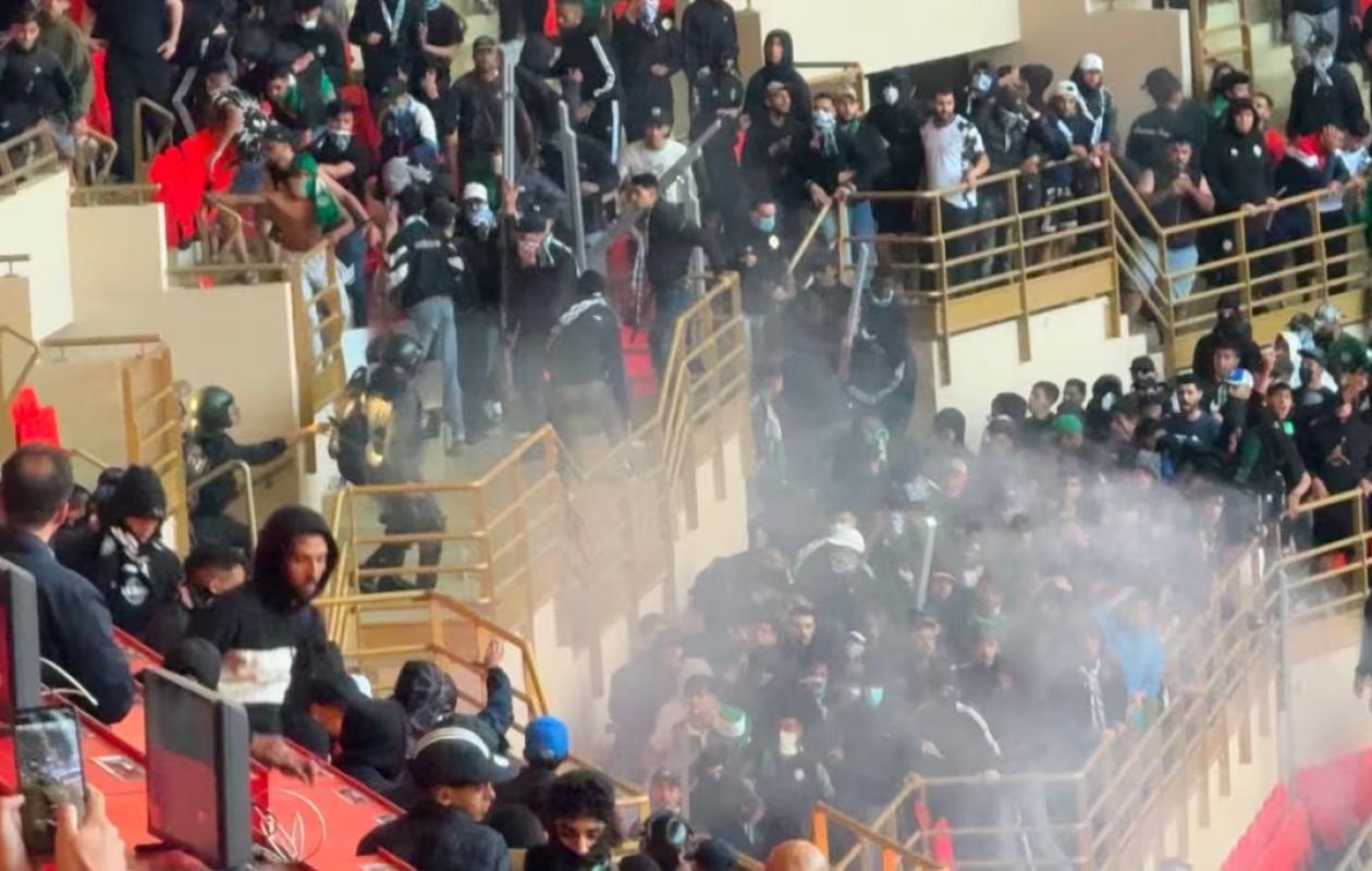 وانقلب السحر على الساحر.. أحداث ملعب الرباط بالمغرب تفضح المستور