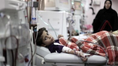 تحذيرات من انهيار المنظومة الصحية في غزة والضفة الغربية