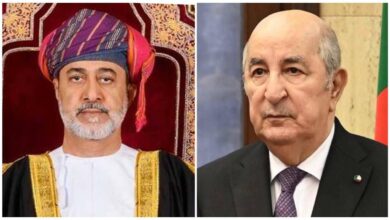 الرئيس الجزائري يتلقى مكالمة هاتفية من سلطان عُمان