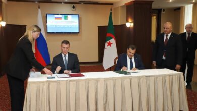 اللجنة الحكومية المشتركة الجزائرية-الروسية.. التوقيع على محضر الدورة الـ13 وعلى عدد من الاتفاقيات ومذكرات تفاهم في عدة مجالات