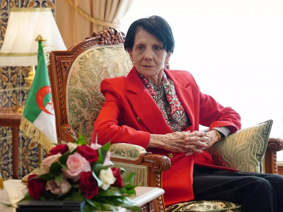 رئيسة المحكمة الدستورية الجزائرية تشارك في دورة اللجنة الأوروبية للديمقراطية عن طريق القانون بإيطاليا