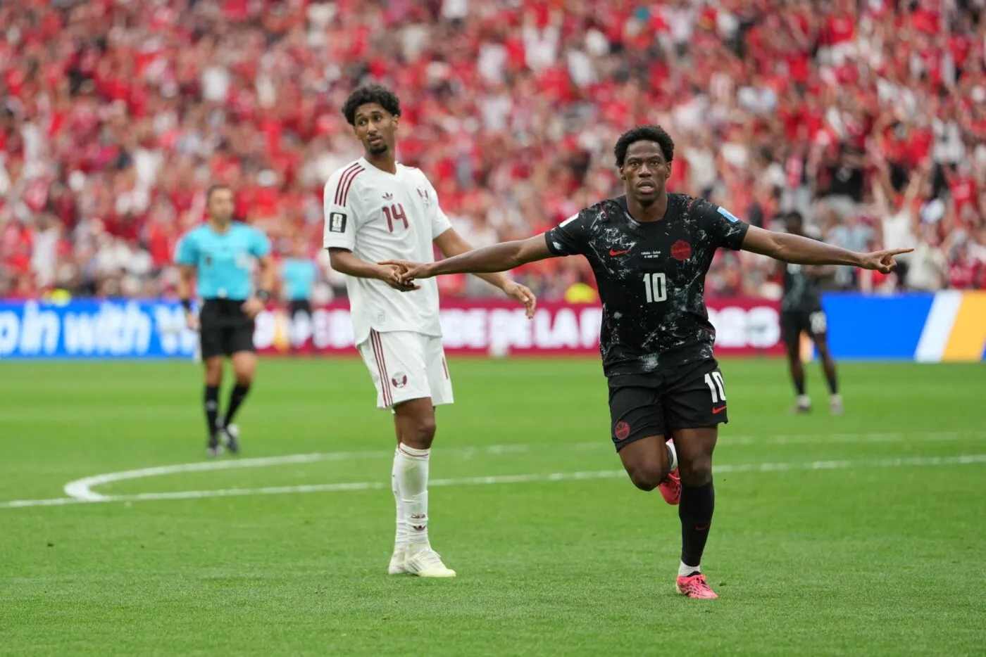 كأس العالم 2026 لكرة القدم.. المنتخب القطري يسقط أمام نظيره الكندي بسداسية كاملة