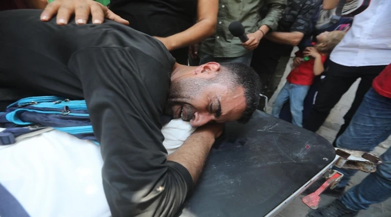 استشهاد فلسطيني وإصابة 3 آخرين برصاص وقصف جيش الاحتلال الصهيوني