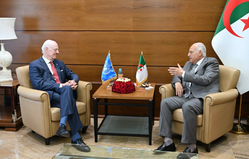 أحمد عطاف وستافان دي ميستورا