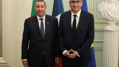 وزير الداخلية الفرنسي يستقبل نظيره الجزائري