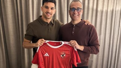 الجزائري منصف بقرار لاعبا جديدا في الأهلي المصري لـ 3 مواسم