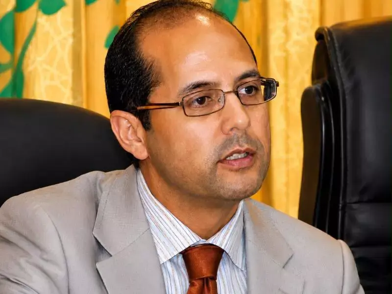 الصحراء الغربية.. انقطاع الاتصال بالنعمة أسفاري يعزز المخاوف بشأن سلامته داخل سجون الاحتلال المغربي