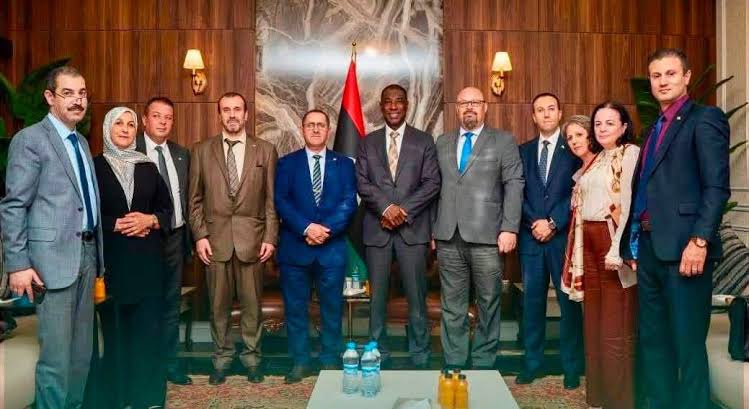 المدير العام للجمارك في زيارة عمل إلى ليبيا لتعزيز التعاون الجمركي الثنائي