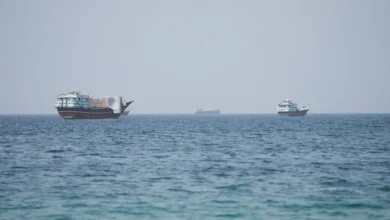 إصابة سفينة حاويات بصاروخ في خليج عُمان