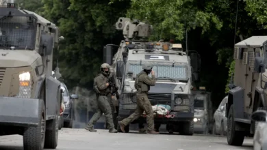 قوات الاحتلال الصهيوني تعتقل 29 فلسطينيا من الضفة الغربية