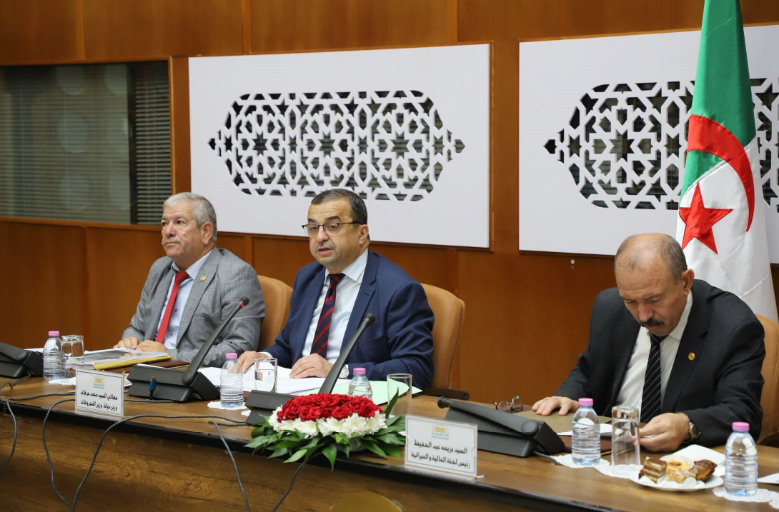 Arkab: les recettes d'exportation d'hydrocarbures de l'Algérie atteignent 37,5 milliards de dollars entre janvier et septembre 2026